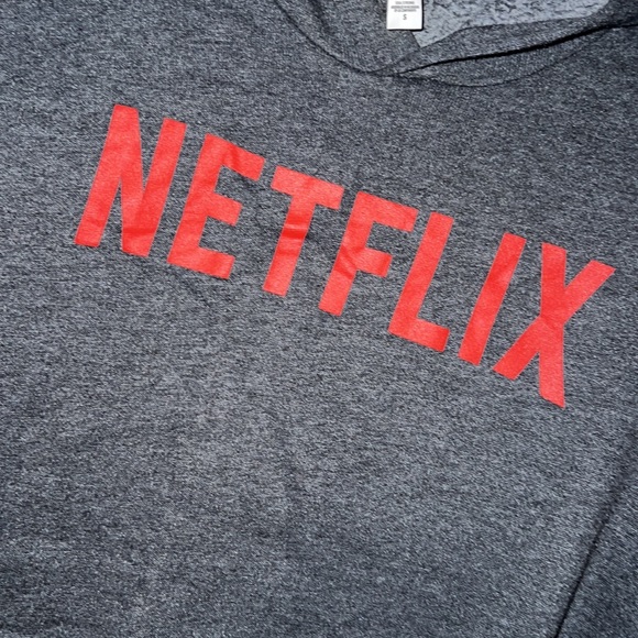 Netflix hoodie - Picture 2 of 5